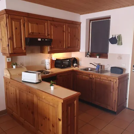 Cozy Alpe Apartment